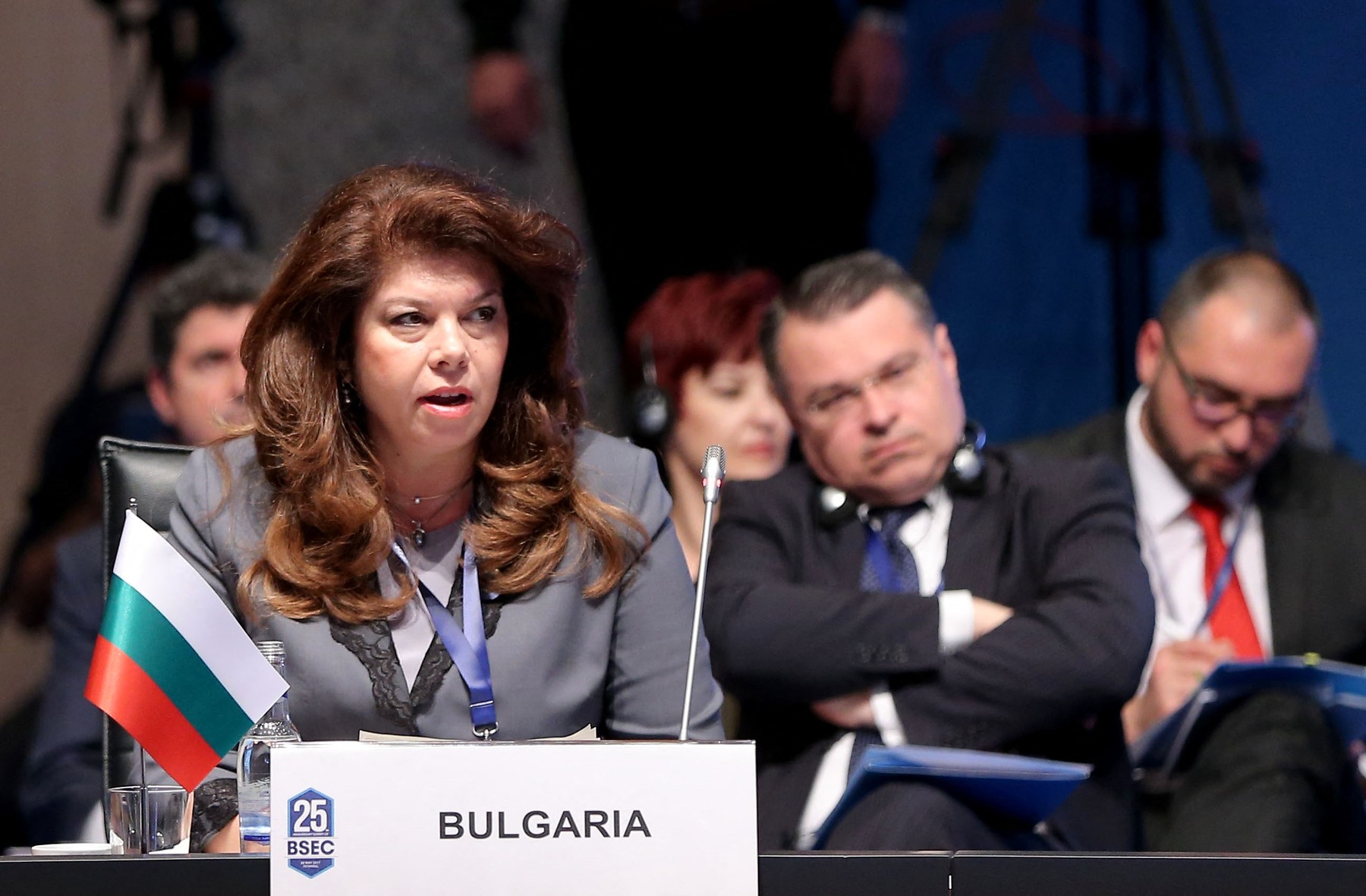 Bulgaria evaluează invocarea Articolului 4 din NATO după atacurile cu drone asupra navelor din Marea Neagră