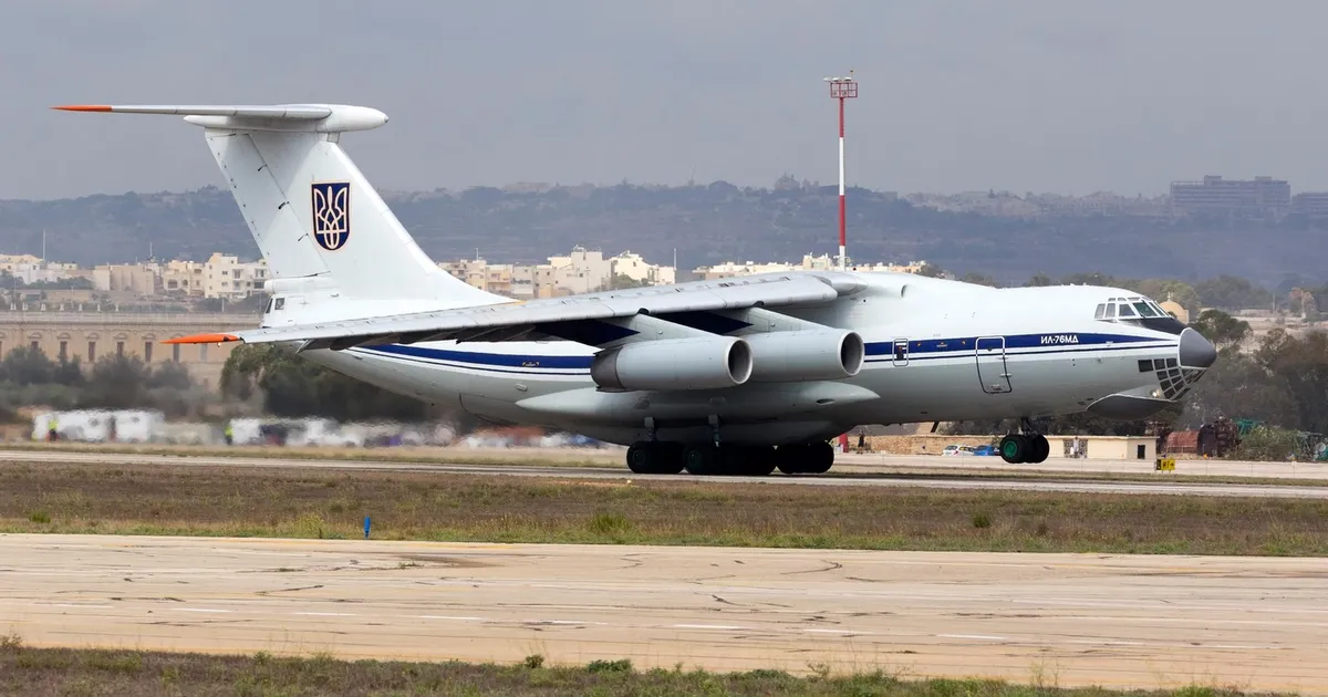 Zbor militar ucrainean din Arabia Saudită către Istanbul: misiune de transport în zona de conflict