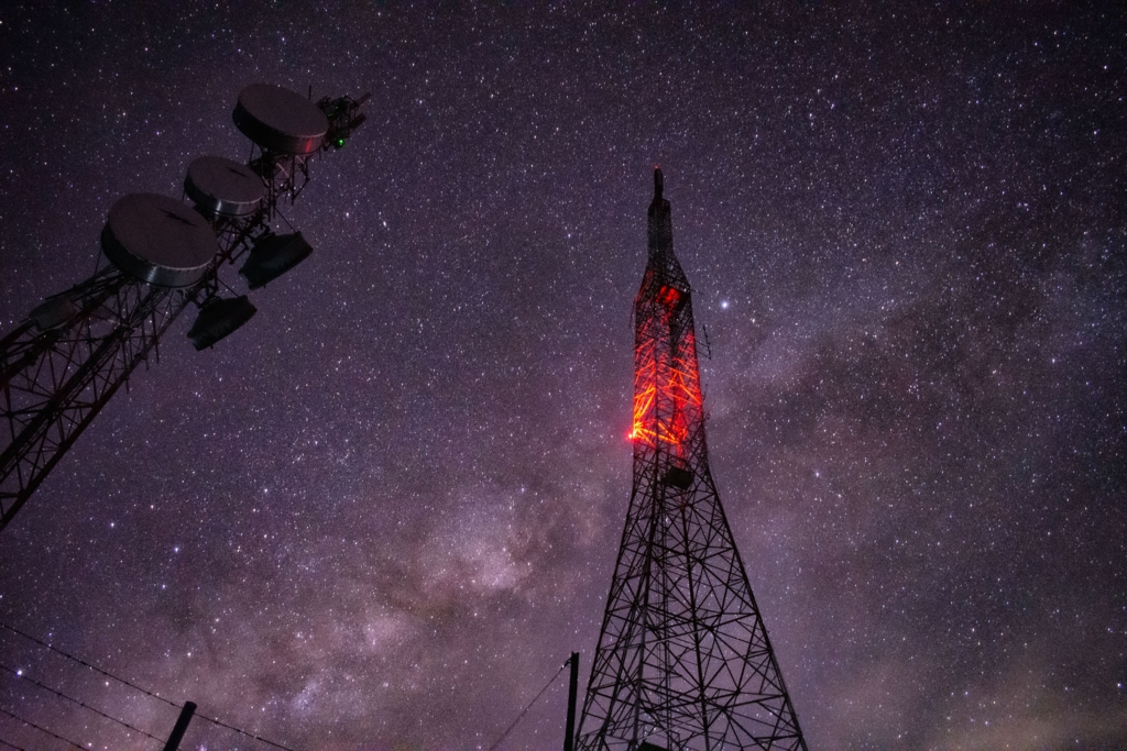 Restricții Starlink în Ucraina: Zelenski avertizează că lipsa comunicațiilor prin satelit pune vieți în pericol