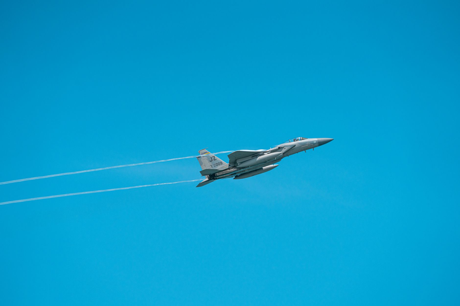 Dronă detectată în spațiul aerian al României: mobilizarea aviației și alertă RO-Alert în Tulcea