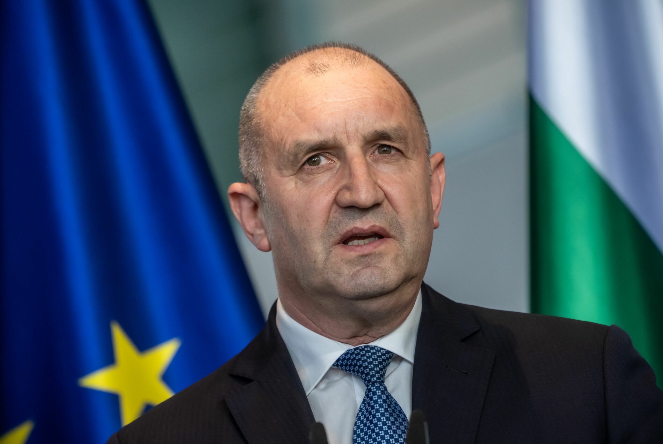 Rumen Radev susține acordul Trump-Putin privind motorina și propune protejarea navelor din Marea Neagră