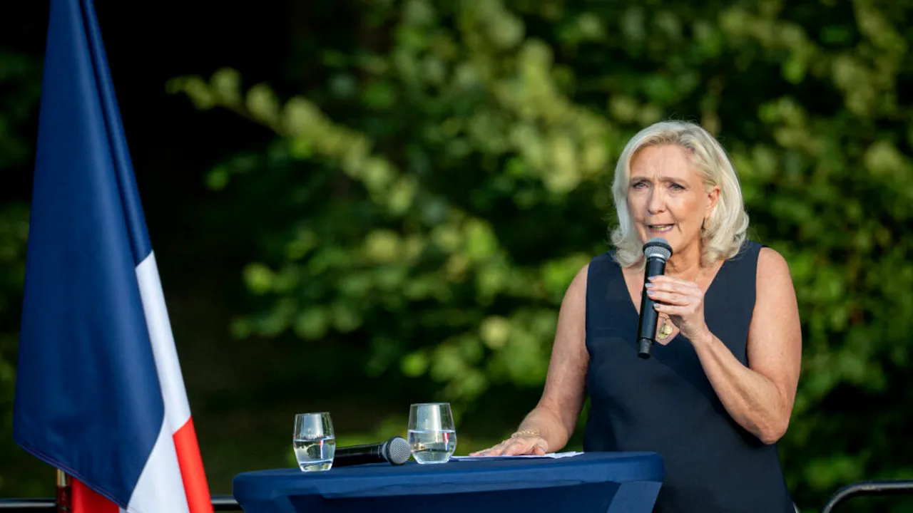 Marine Le Pen propune oprirea ajutorului financiar pentru Ucraina; reacția lui Volodimir Zelenski