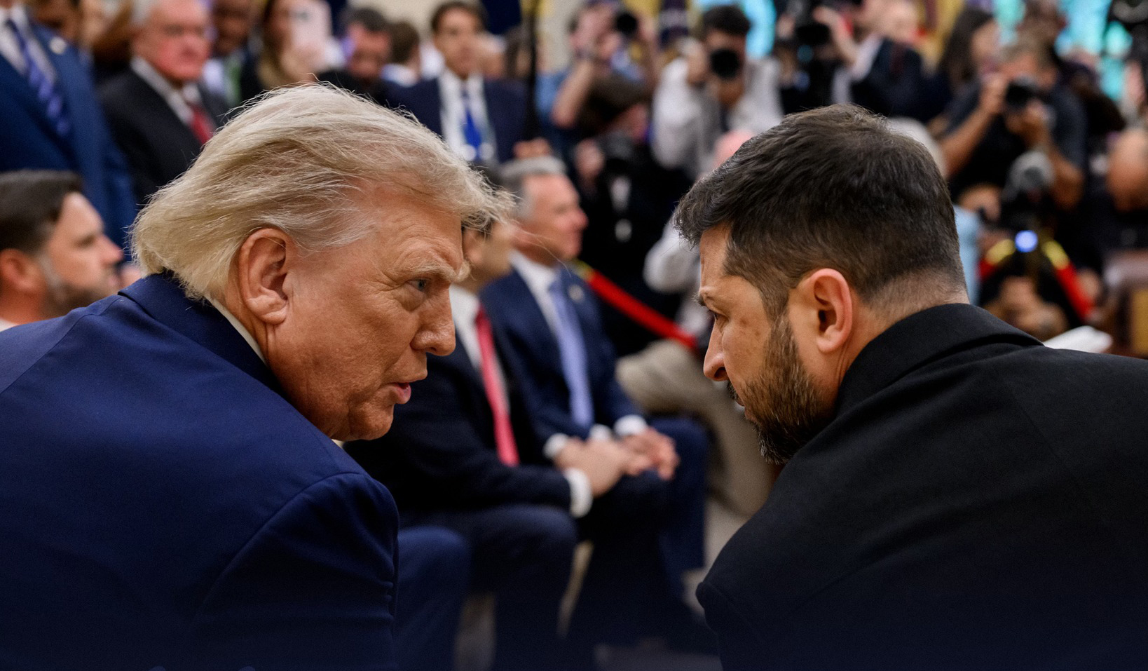 Reacția ironică a lui Volodimir Zelenski la întrebarea despre poziția lui Donald Trump față de Ucraina