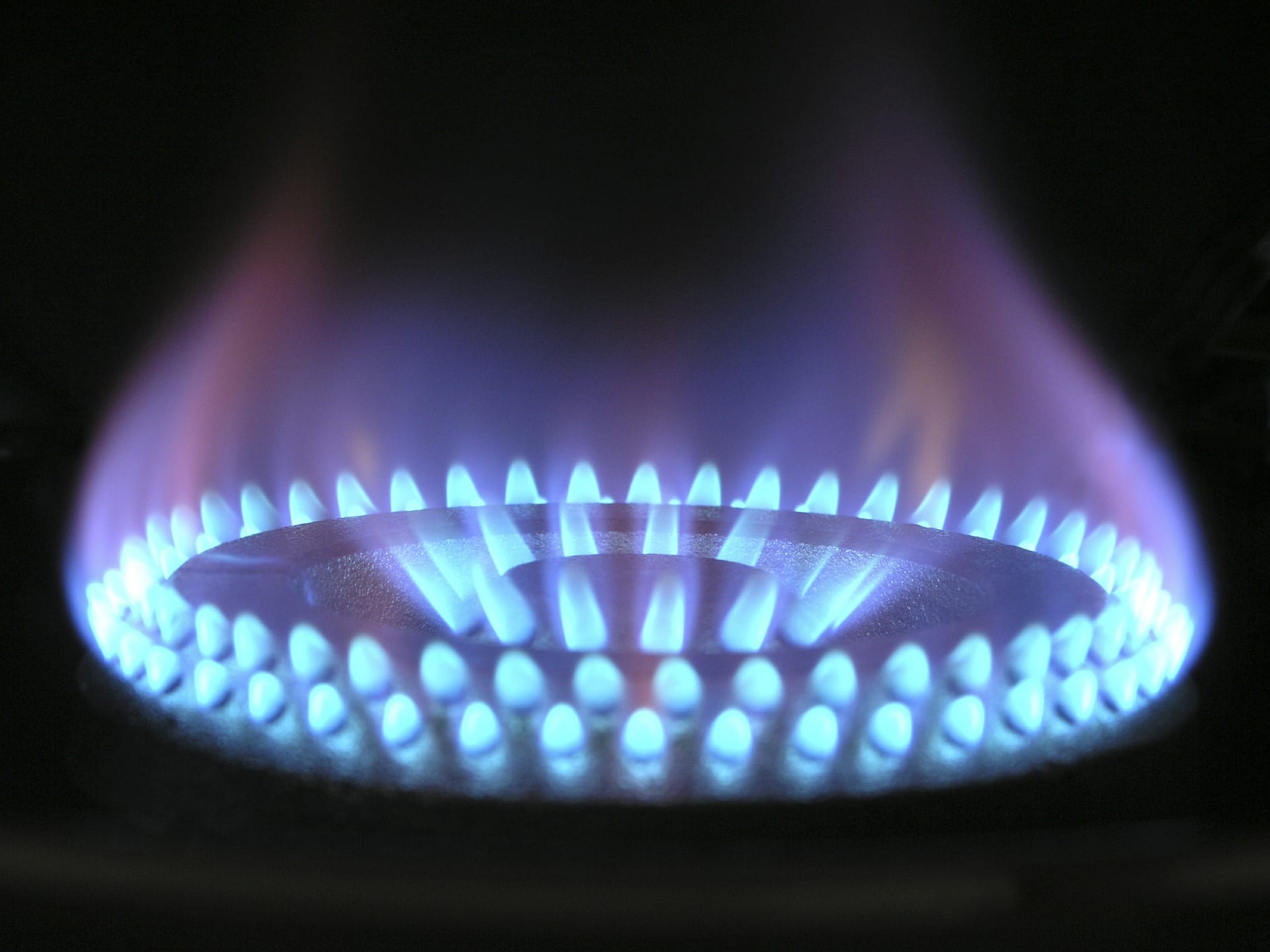 Ucraina acumulează rezerve record de gaze în contextul atacurilor ruse asupra infrastructurii energetice