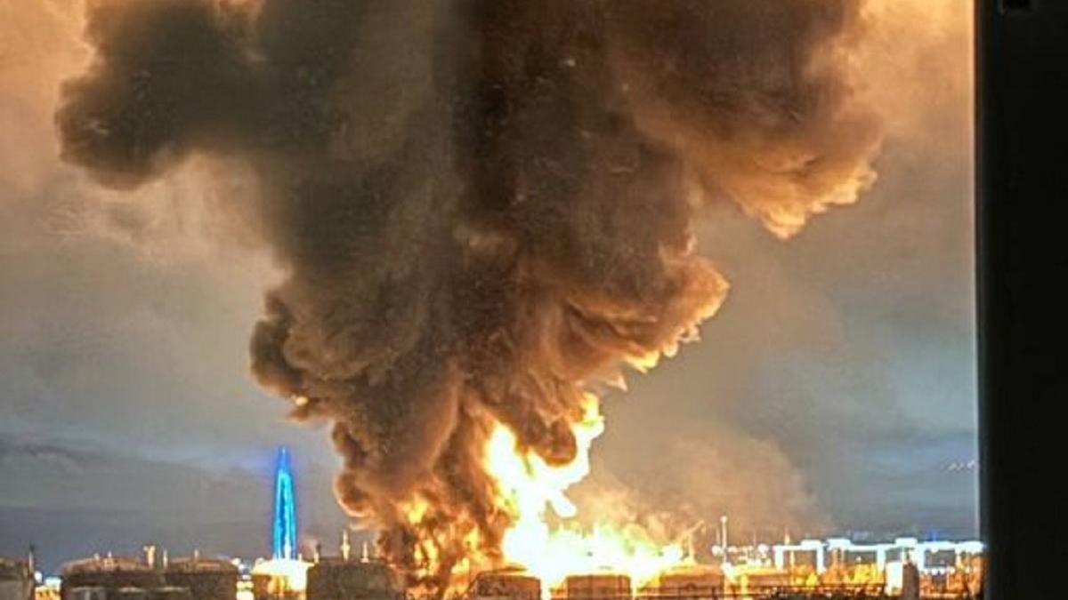 Atac masiv cu drone ucrainene asupra infrastructurii critice din Sankt Petersburg