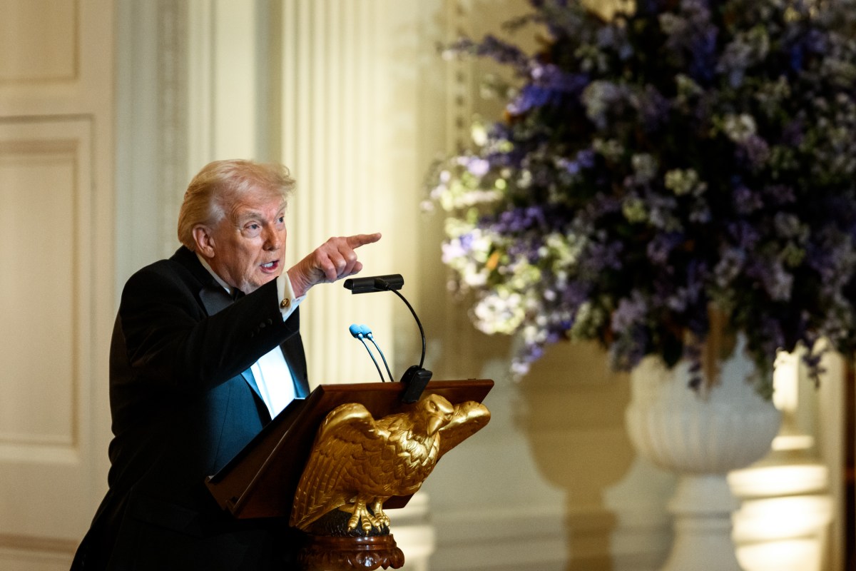 Donald Trump îl acuză pe Volodimir Zelenski că nu dorește încheierea conflictului cu Rusia