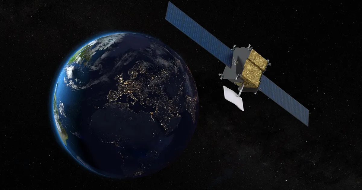 Tensiuni în spațiu: Satelitul militar rusesc Cosmos 2612 a manevrat periculos lângă un satelit NATO