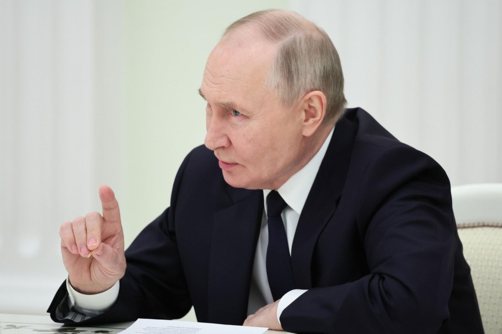 Rusia reface stocurile de armament în depozite situate în apropierea granițelor NATO