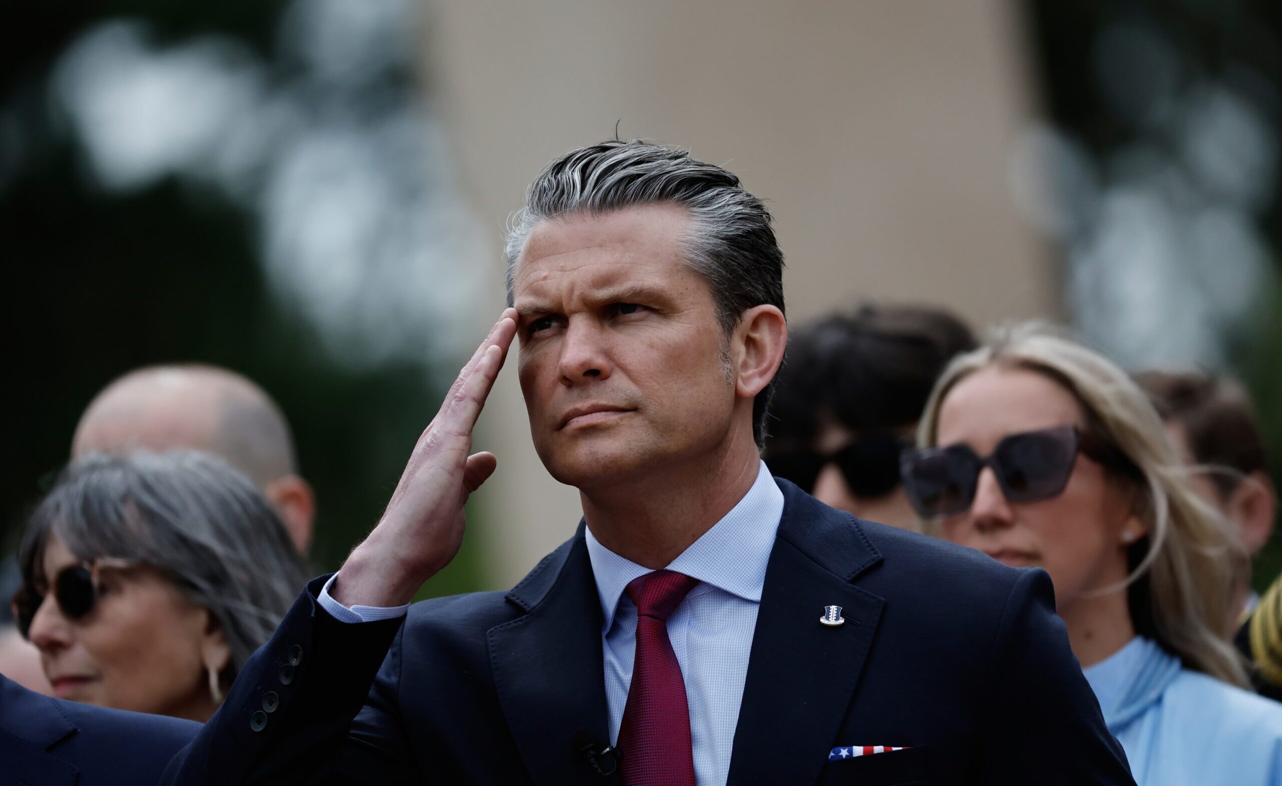 Întâlnire secretă la baza Ovda între Pete Hegseth și Benjamin Netanyahu