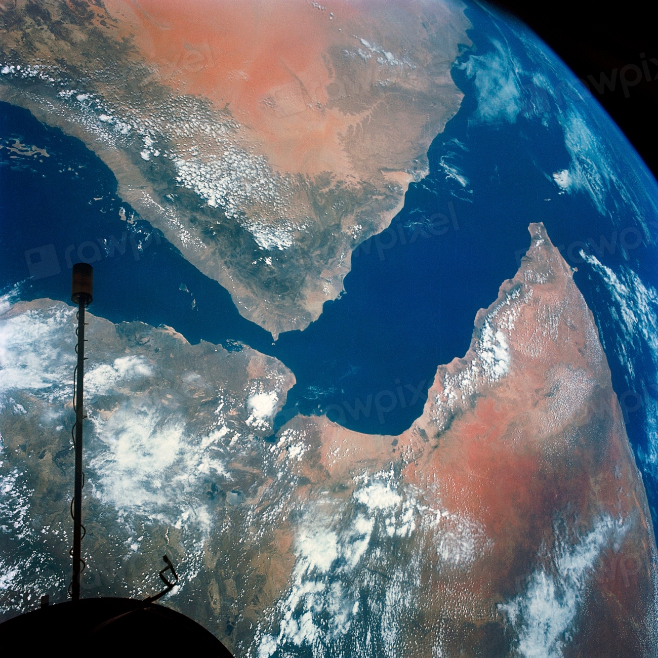 Satelitul rusesc Kosmos 2612 s-a apropiat la 500 de metri de un satelit american utilizat de Ucraina