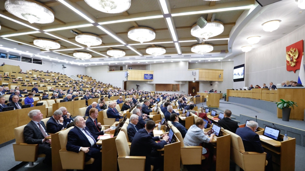Rusia organizează primele alegeri legislative de după invazia din Ucraina, cu secții de votare la frontieră