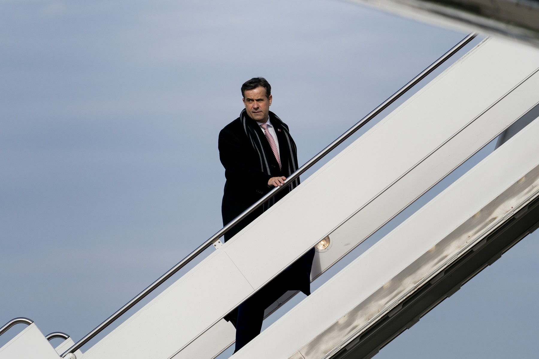 Directorul CIA, John Ratcliffe, ar putea prelua un rol central în negocierile pentru încheierea războiului din Ucraina
