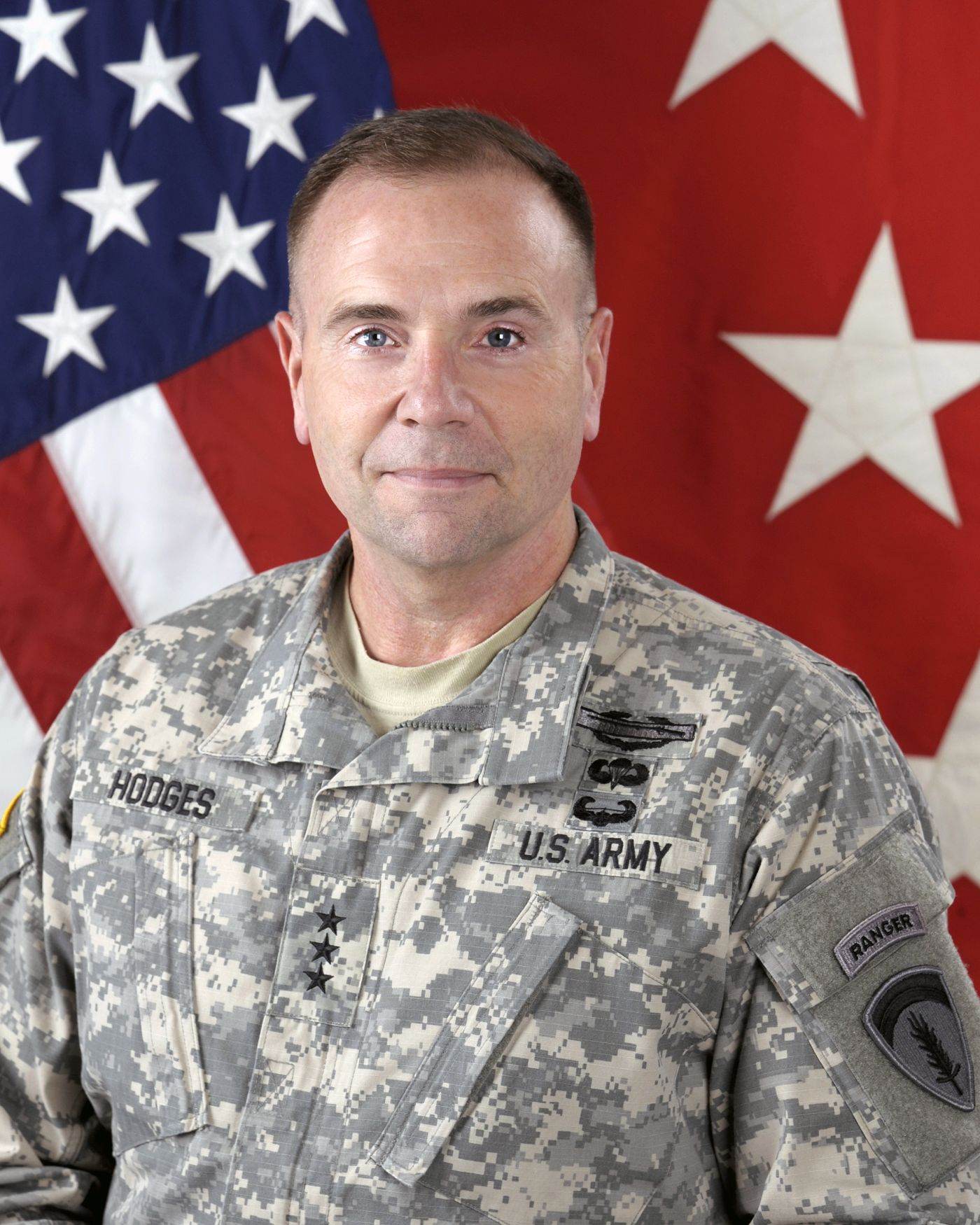 Fostul general Ben Hodges acuză administrația Trump că subminează apărarea Ucrainei în favoarea Rusiei