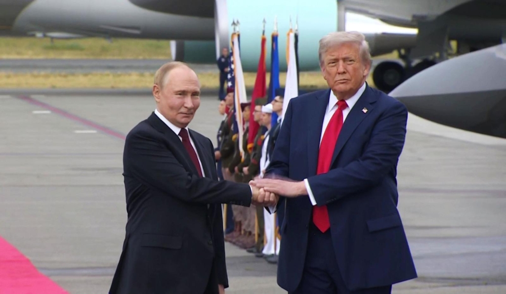 Kremlinul profită de presiunile lui Trump asupra Ucrainei pentru a obține concesii teritoriale