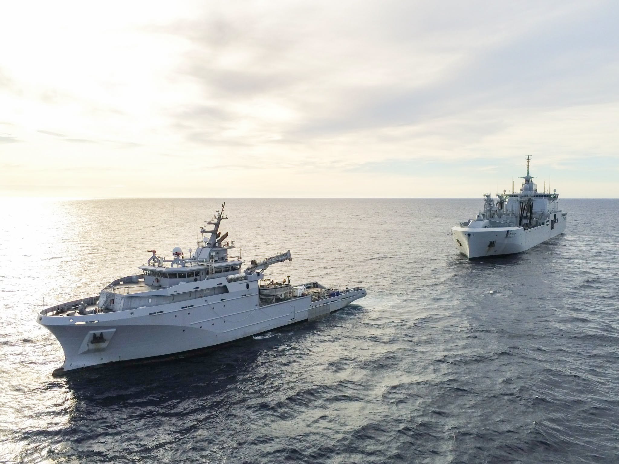 Drone neautorizate au vizat baza navală din Toulon și unități militare franceze în timpul exercițiului Typhon
