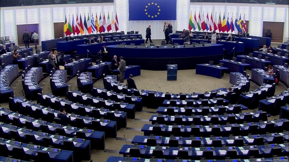 Parlamentul European solicită UE o operațiune navală în Marea Neagră pentru protejarea navelor civile