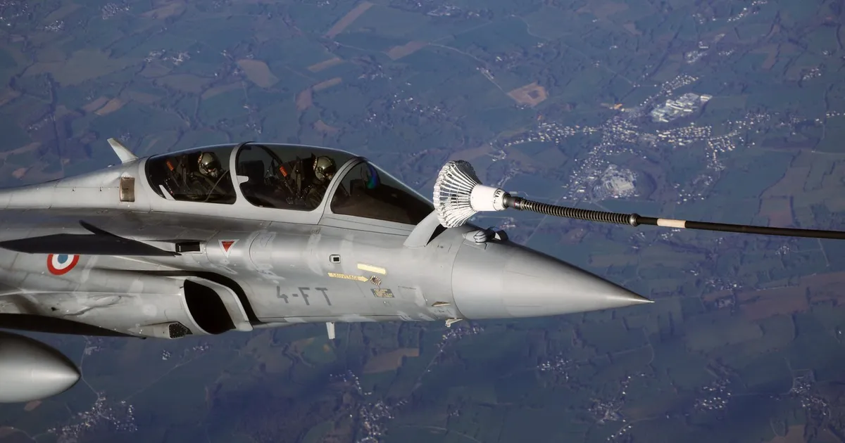 Operațiuni aeriene NATO în Marea Neagră: Avioane de vânătoare și aeronave-cisternă în misiune