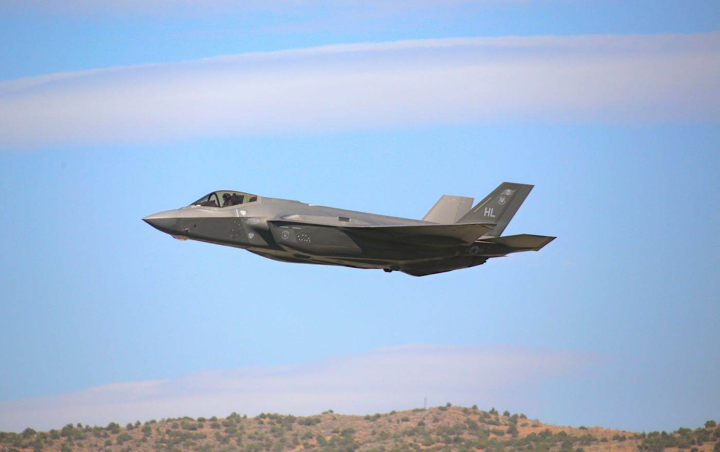 Pentagonul și Lockheed Martin: Acord pentru livrarea a 850 de avioane de luptă F-35 în următorii zece ani