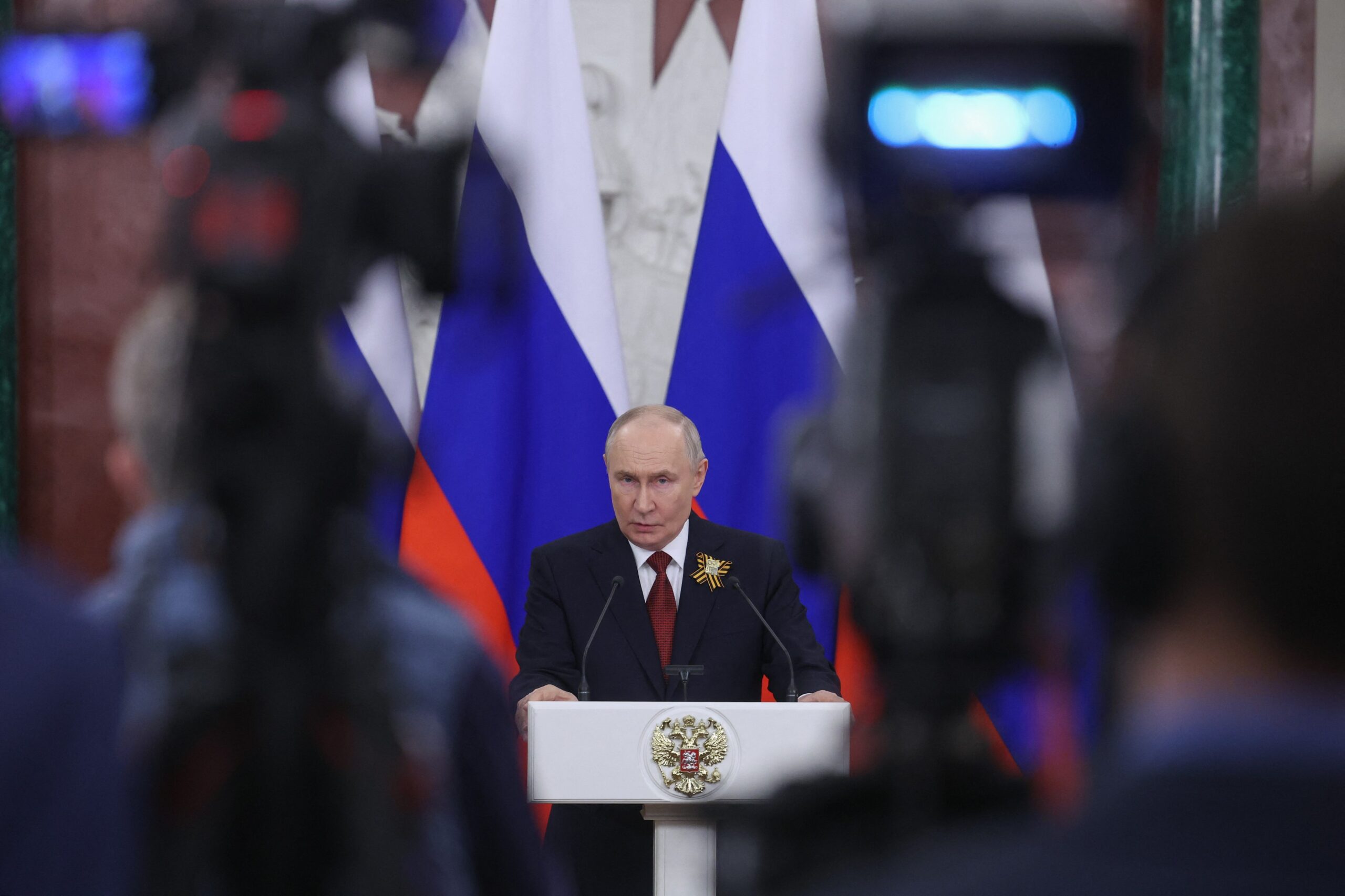 Putin anunță disponibilitatea Moscovei de a relua negocierile trilaterale cu Ucraina și SUA