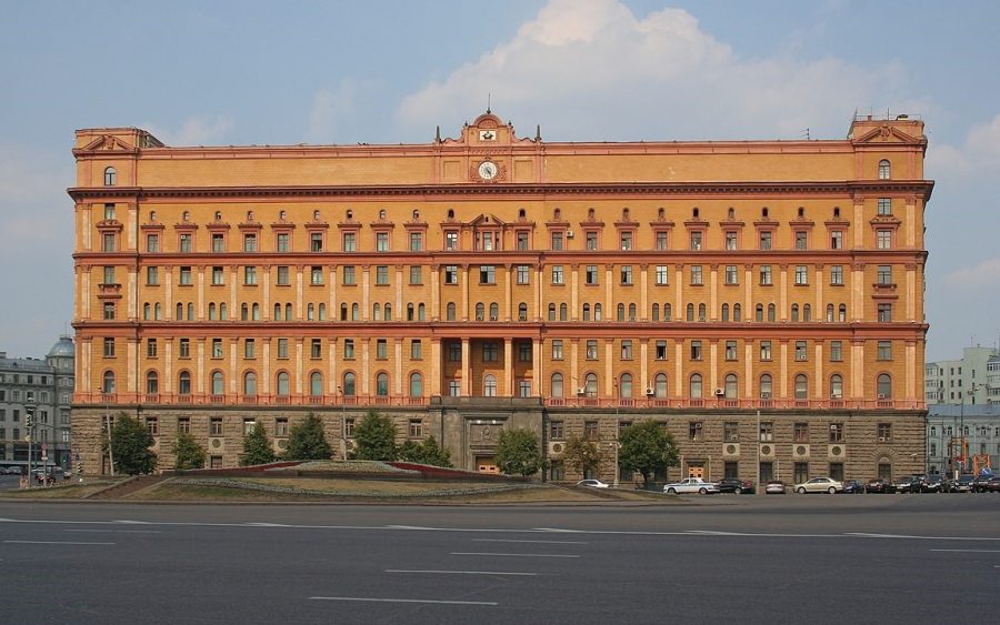 Adolescentă ucraineană arestată pentru otrăvirea militarilor la instrucțiunile FSB