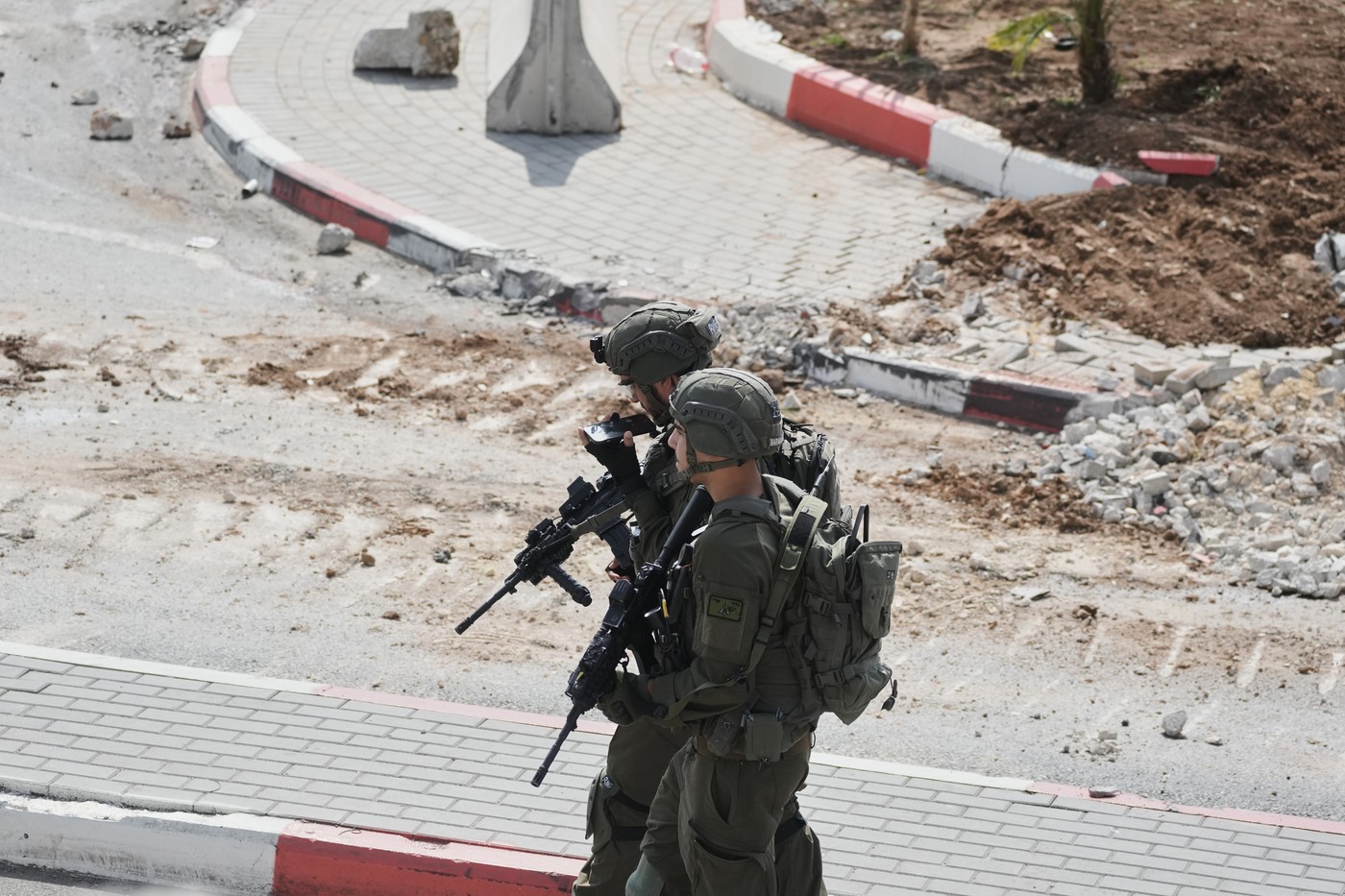 Operațiune militară israeliană masivă în Hebron: sute de familii palestiniene strămutate forțat