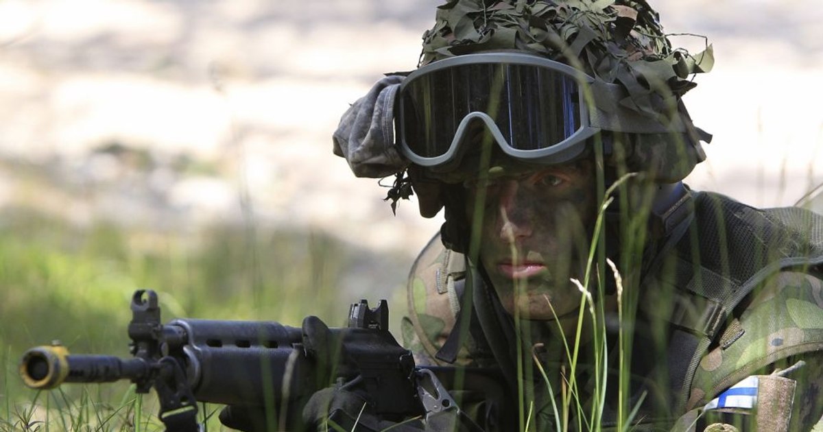 NATO sub presiune: Războiul din Ucraina pune în semnul întrebării eficacitatea sistemelor de armament actuale