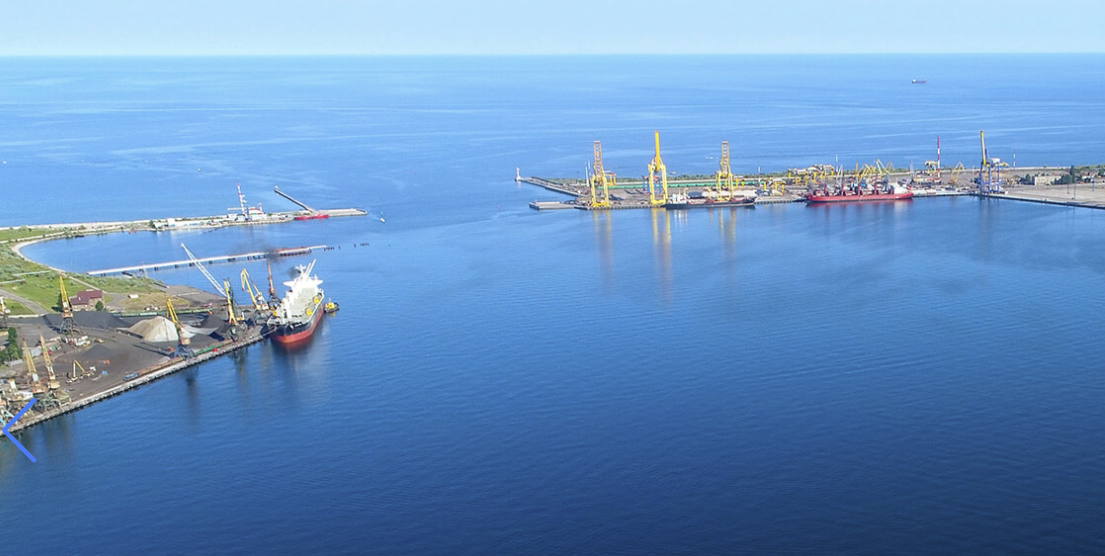 Rusia revendică atacuri asupra navelor comerciale și infrastructurii portuare din Ciornomorsk și Odesa