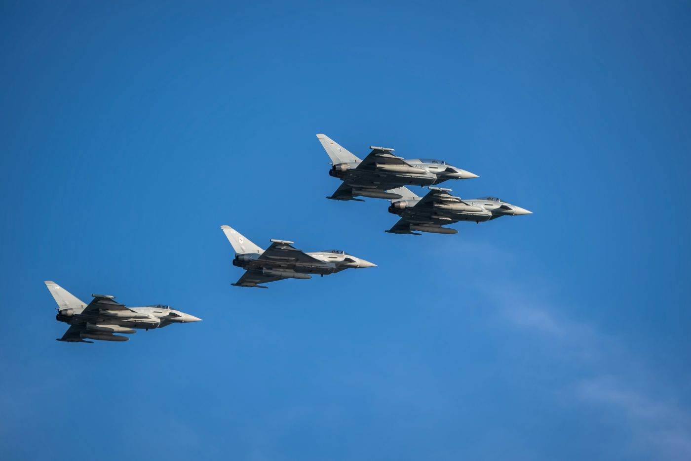 Tensiuni la NATO: SUA critică Republica Cehă pentru întârzierea investițiilor în apărare