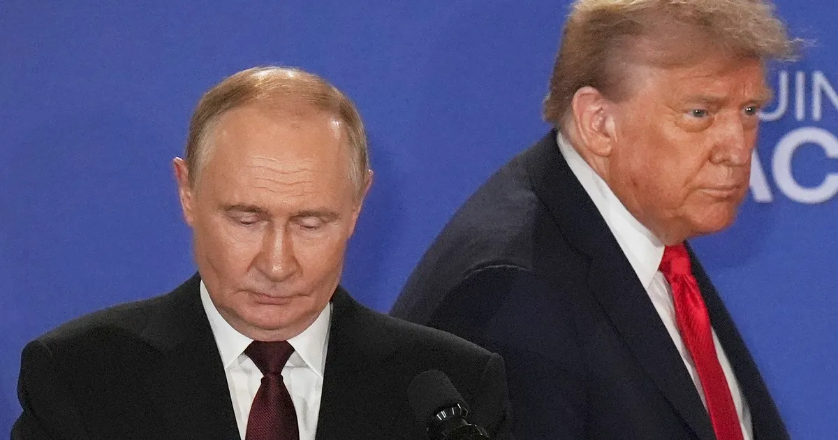 Donald Trump a semnat Legea Graham: Sancțiuni drastice vizând Rusia și Iran pentru a opri mașinăria de război