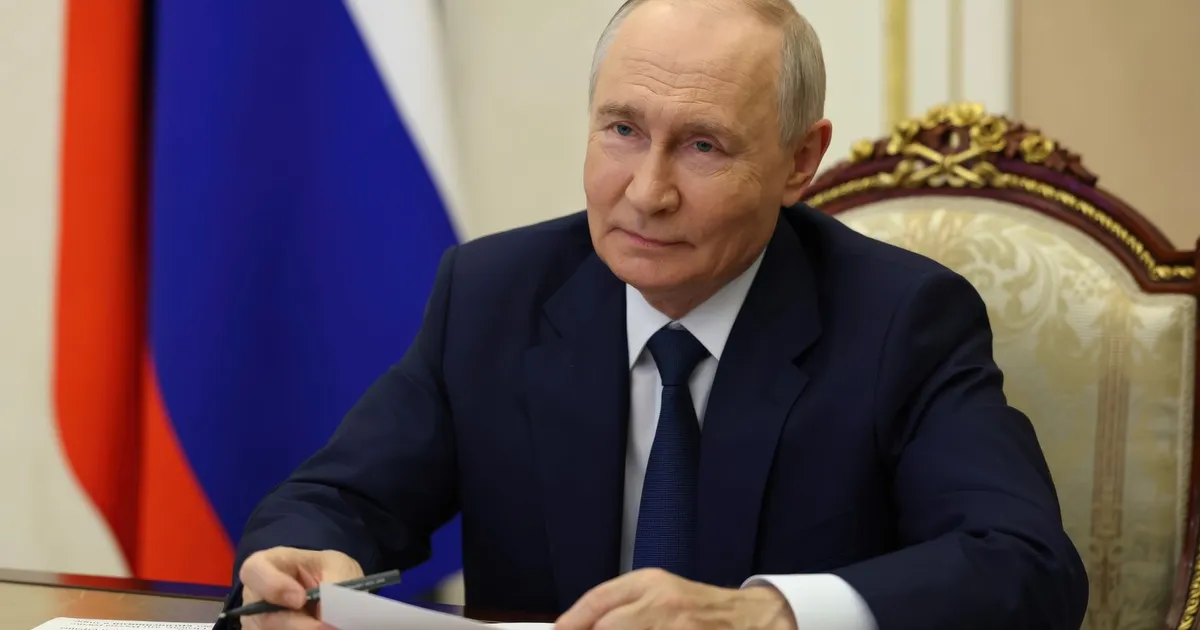 Atacuri cibernetice masive asupra sistemului de vot și infrastructurii de internet în Rusia