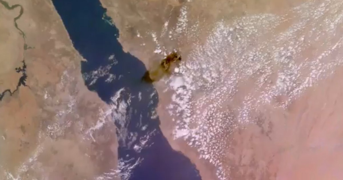 Atac cu drone asupra conductei Est-Vest din Arabia Saudită: Prețul petrolului a depășit 100 de dolari