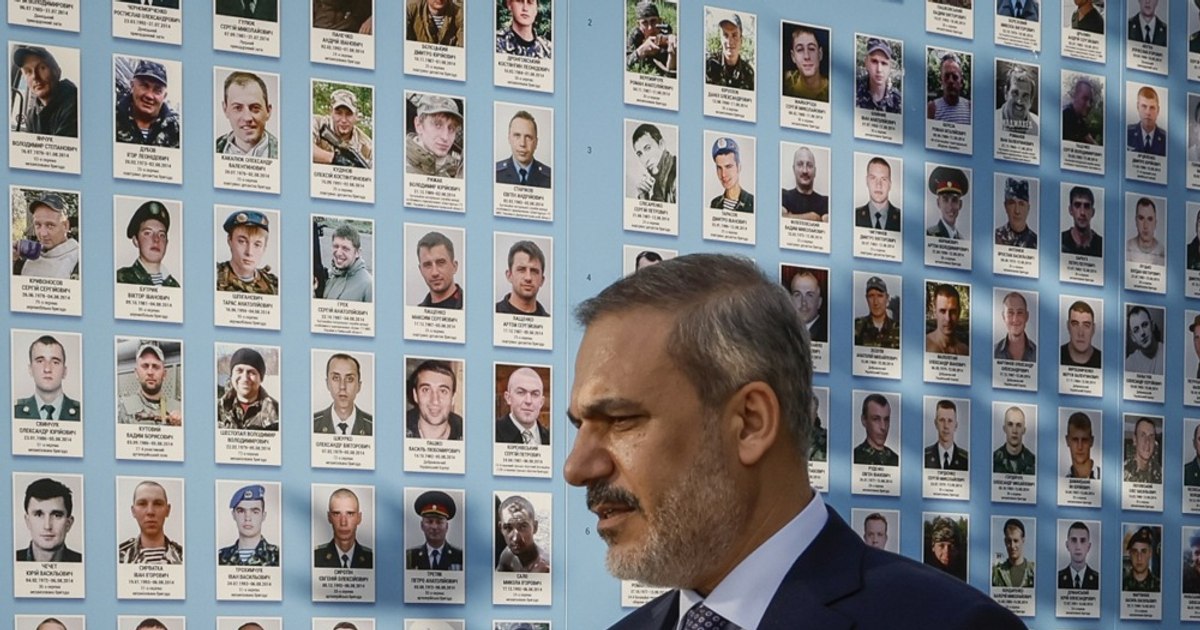 Impas diplomatic în Marea Neagră: Pozițiile Rusiei și Ucrainei sunt dificil de conciliat, conform Ankarei