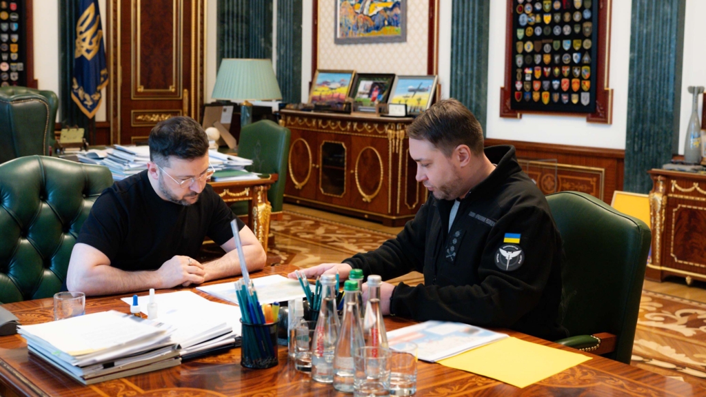 Negocieri de pace pentru Ucraina în format trilateral în luna octombrie, anunță Kirilo Budanov
