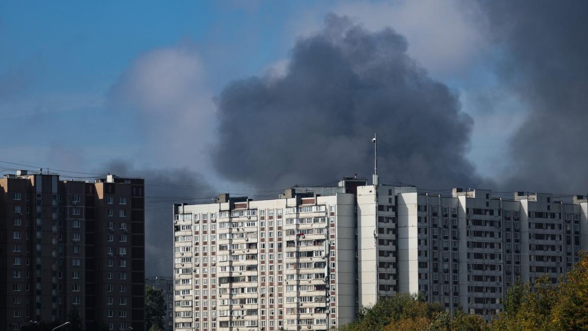 Rusia promite intensificarea atacurilor asupra Kievului după ofensiva cu drone asupra Moscovei