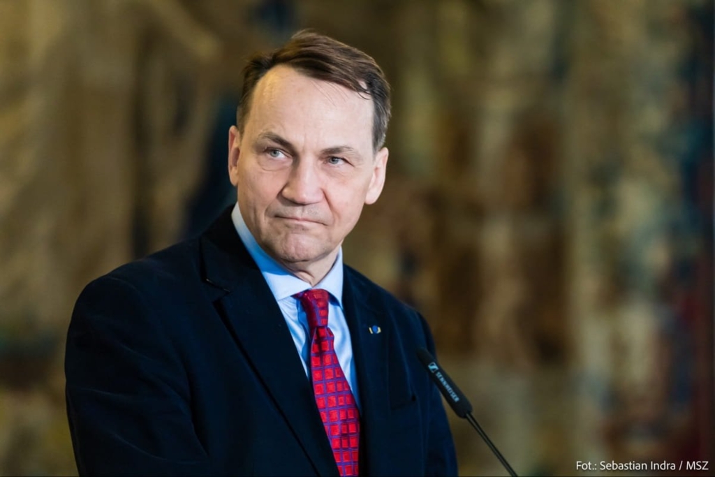 Mesaj dur al ministrului polonez Radoslaw Sikorski la ONU: Spune-i șefului tău, destul e destul
