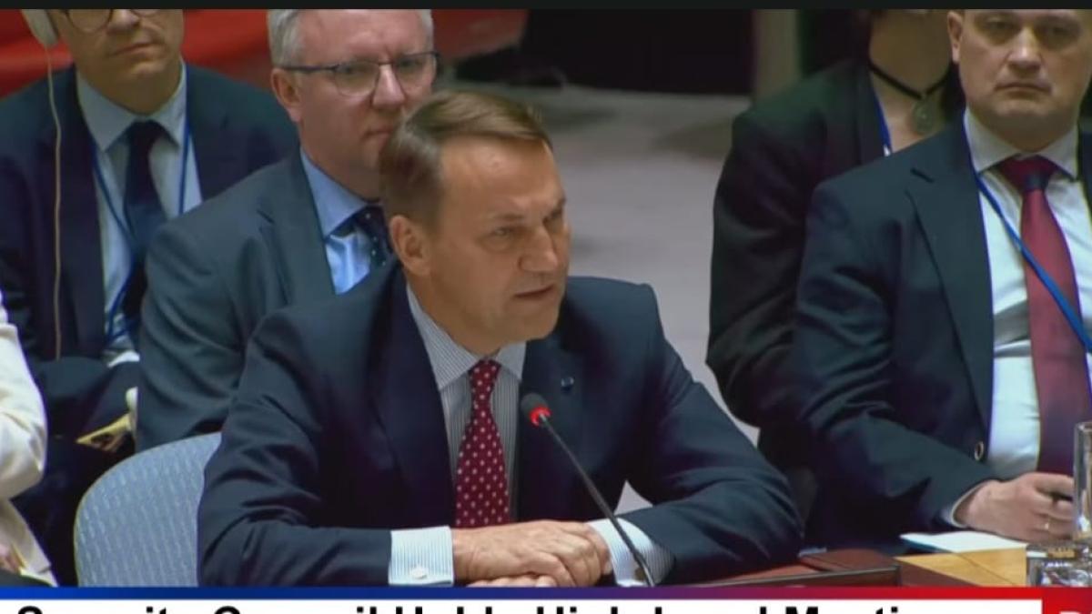 Confruntare diplomatică la ONU: Ministrul polonez Radosław Sikorski l-a atacat pe Serghei Lavrov