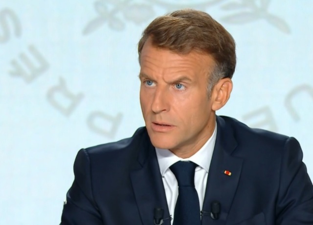 Emmanuel Macron avertizează că o nouă mobilizare de 300.000 de soldați ruși este un scenariu credibil