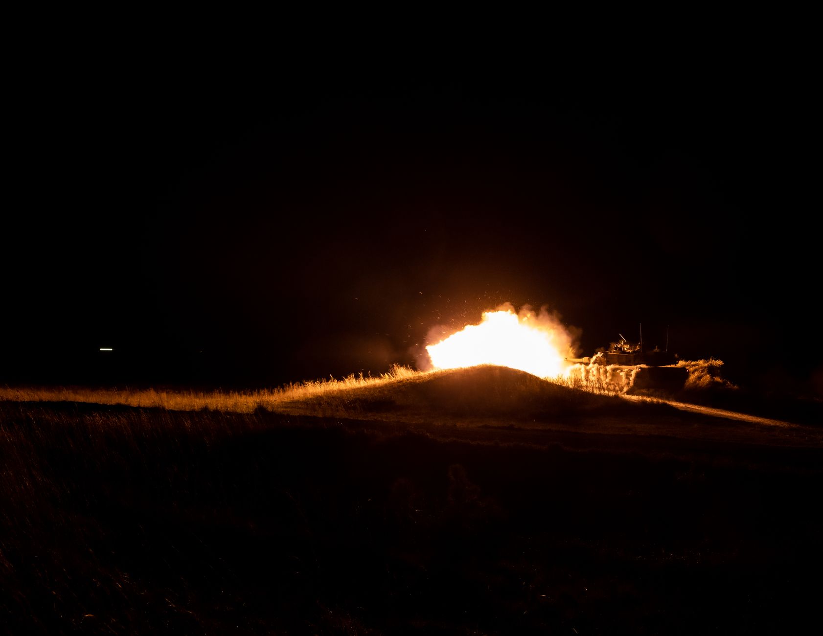 Superioritatea tehnologică a tancurilor Leopard pe frontul din Ucraina: experiența unui tanchist din Brigada 33