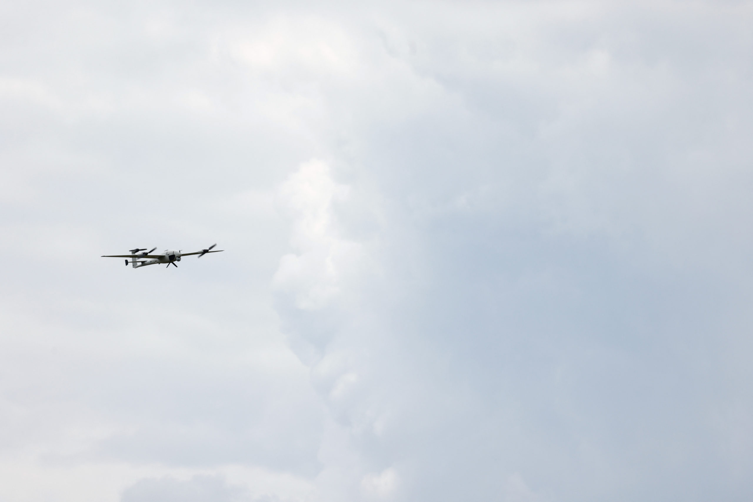Ucraina utilizează drone de mare tonaj pentru livrarea de provizii în orașul ocupat Oleșki