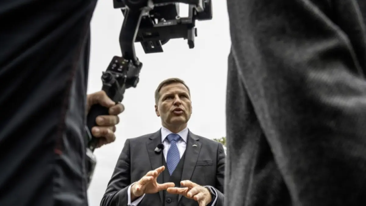 Scandal de miliarde în Estonia: Achiziții eșuate de muniție pentru Ucraina și demisia ministrului apărării