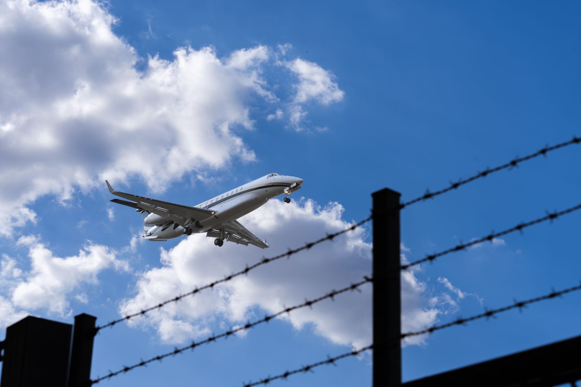 Investigația privind amenințarea la baza RAF Fairford: poliția britanică nu a găsit dispozitive explozive