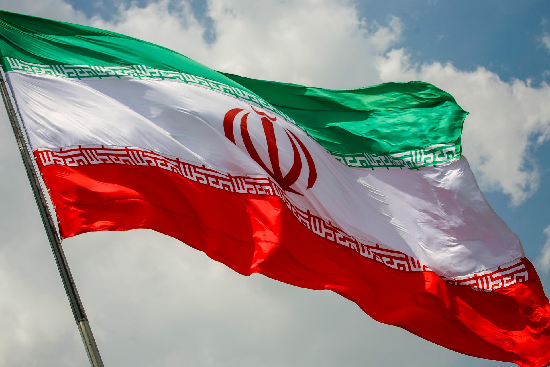 Impuls diplomatic pentru Iran: Washington a răspuns propunerii de redeschidere a Strâmtorii Ormuz