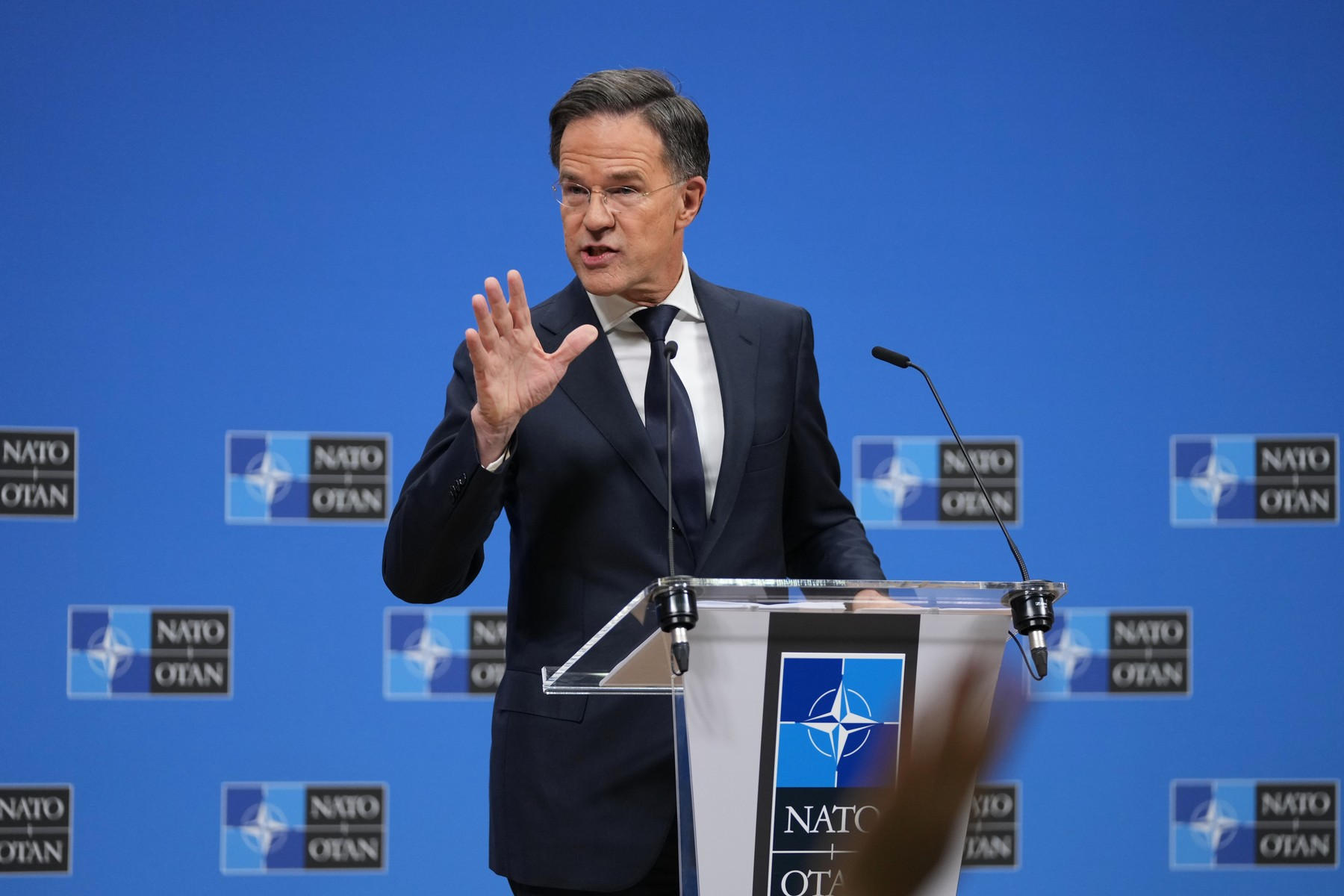 NATO răspunde amenințărilor nucleare ale Rusiei privind izolarea regiunii Kaliningrad