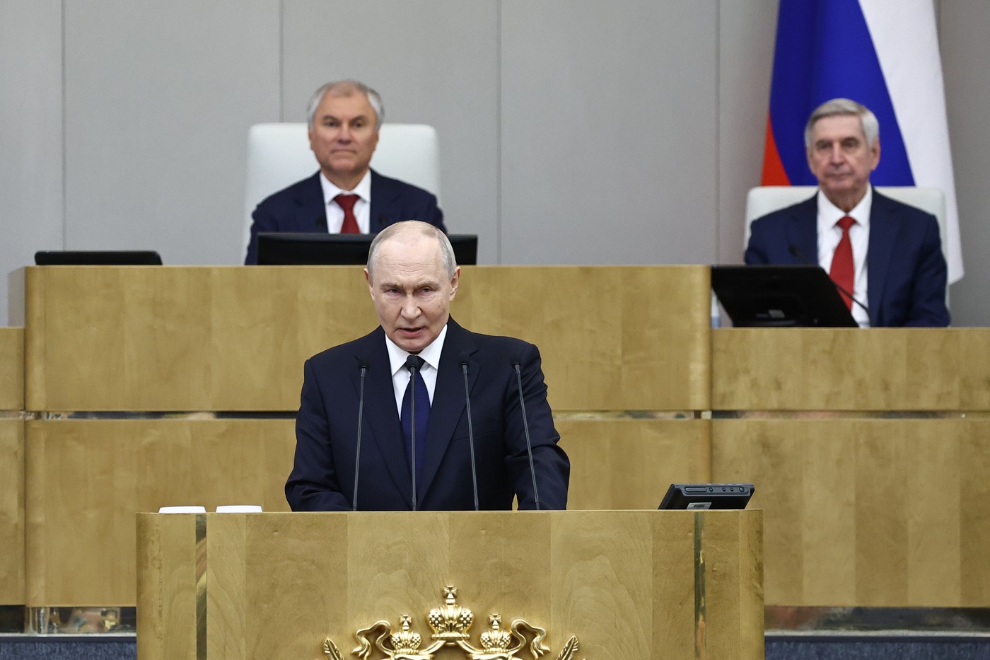Putin solicită deputaților Rusiei sprijin total pentru victoria în Ucraina și buget militar masiv