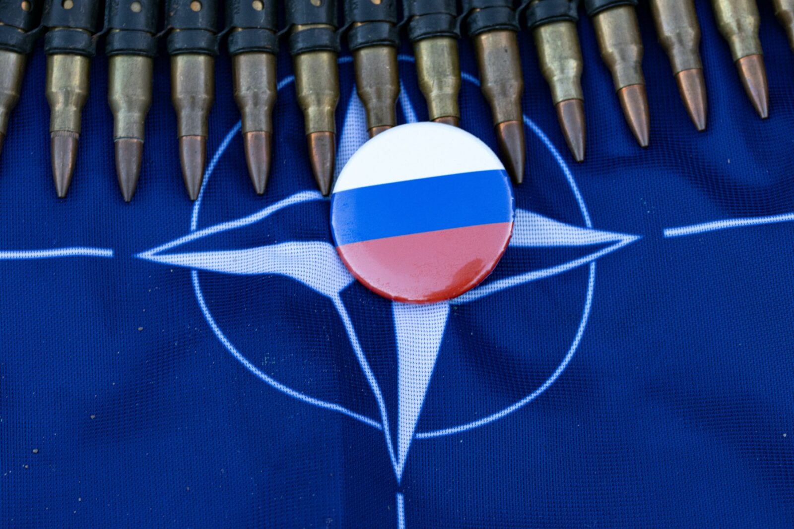 Comisia Europeană condamnă amenințările nucleare ale Rusiei după avertismentul transmis NATO