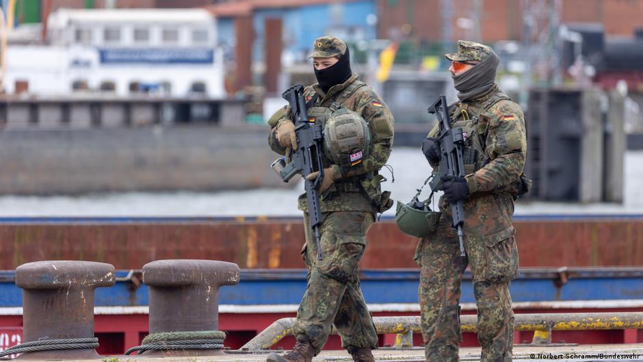 Exercițiul Red Storm Charlie: Bundeswehr testează capacitățile de apărare NATO în Hamburg