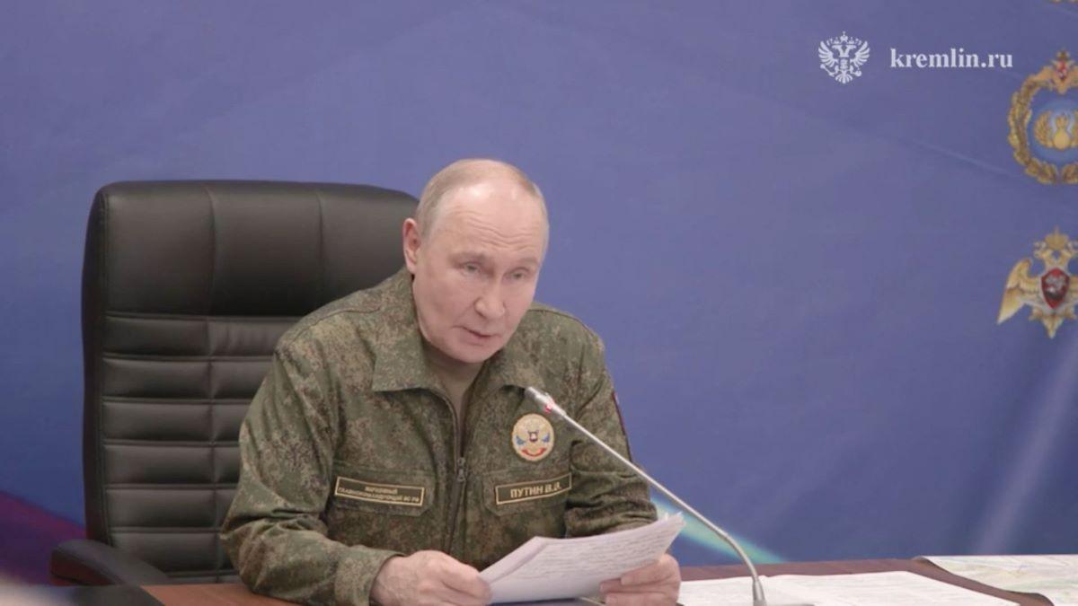 Vladimir Putin avertizează că Rusia va utiliza orice armă, inclusiv cea nucleară, în cazul unui atac direct