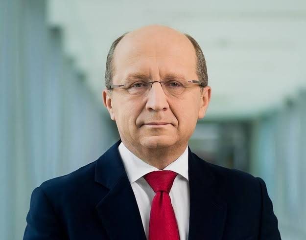 Atacurile ruse asupra fabricilor de armament europene ar activa Articolul 5 din Tratatul NATO