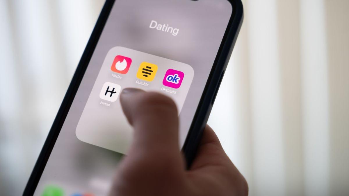 Scandal de securitate la NATO: Suspiciuni de spionare după o relație începută pe Tinder