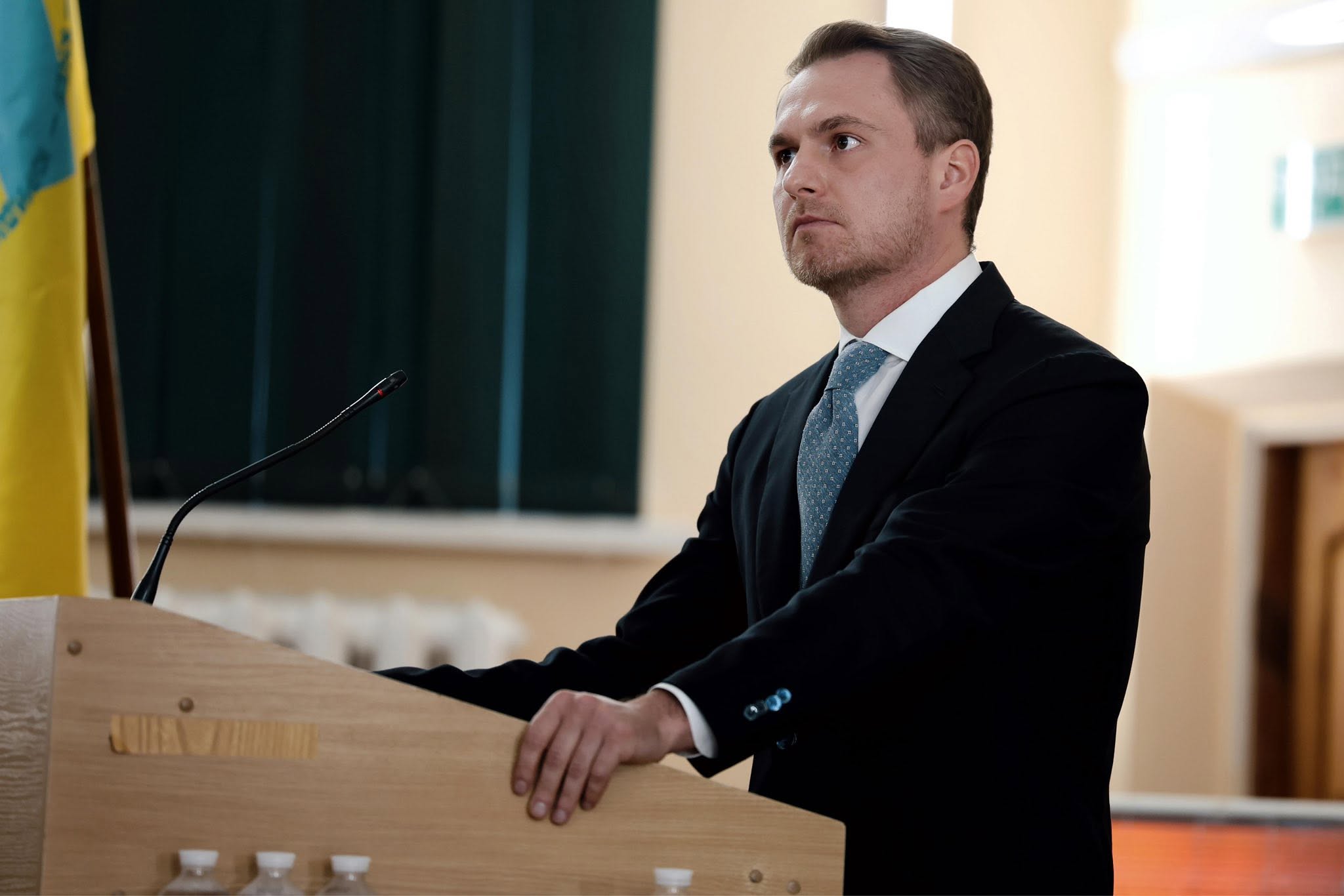 Demiterea procurorului general Ruslan Kravchenko în urma scandalului de corupție din Ucraina
